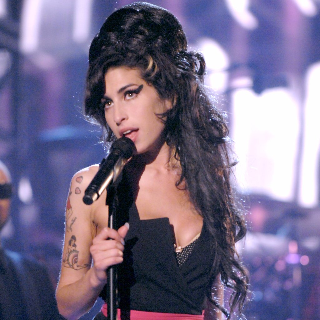 Amy Winehouse You Know Im No Good acordes
